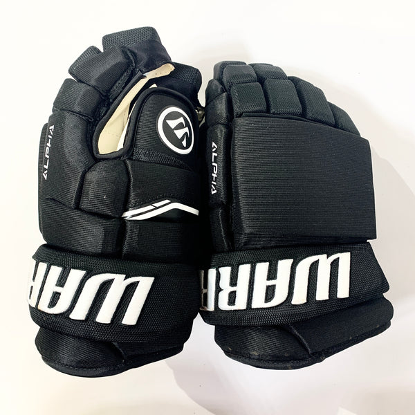 Warrior Alpha QX - Pro Stock Glove (Black/White)