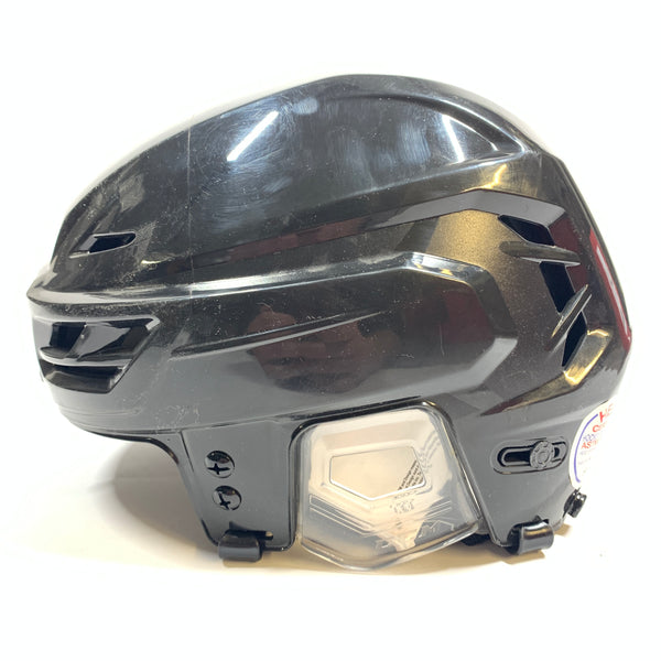 CCM Resistance - Hockey Helmet (Black)