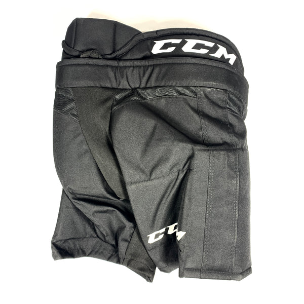 CCM HP31 - Pro Stock Hockey Pant (Black)
