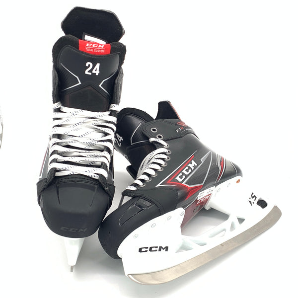 CCM Jetspeed FT2  - Pro Stock Hockey Skates - Size 9.5D