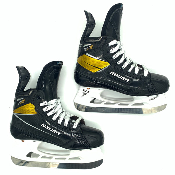 Bauer Supreme Ultrasonic - Pro Stock Hockey Skates - Size 4.5D