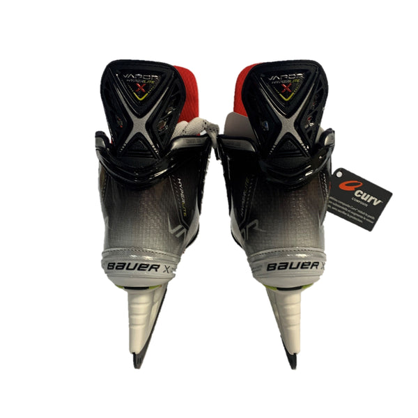 Bauer Vapor Hyperlite - Pro Stock Hockey Skates - Size 4 Fit 1