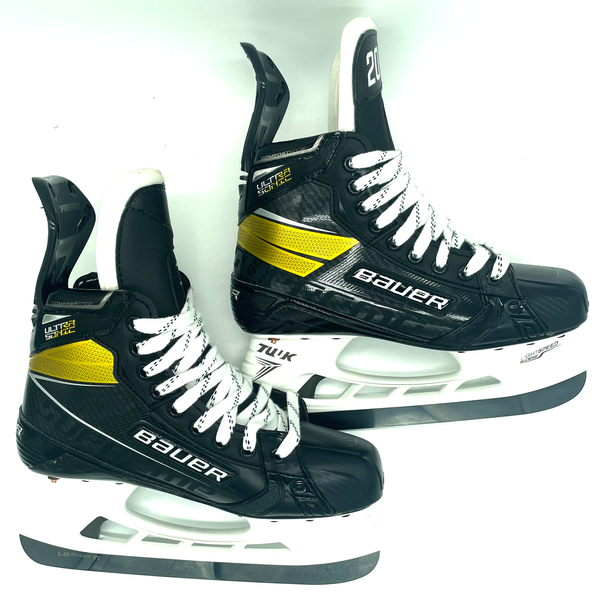 Bauer Supreme Ultrasonic - New Pro Stock Hockey Skates - Size 7.5